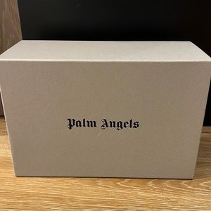 Palm angels shoe box with dust bag